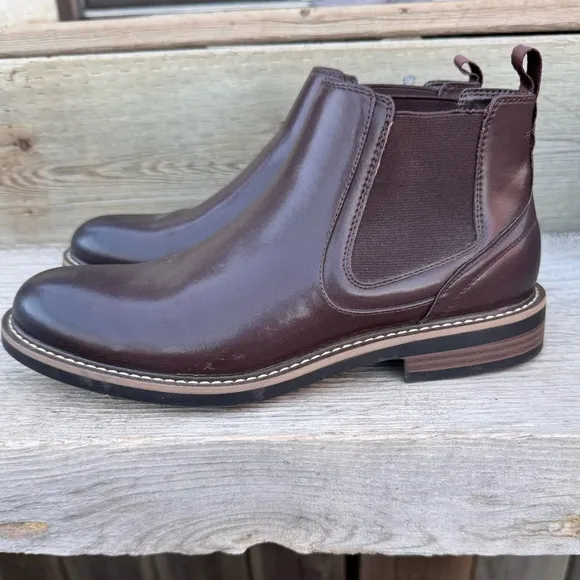 Kenneth Cole Men’s Brown Chelsea Boots Size 8
