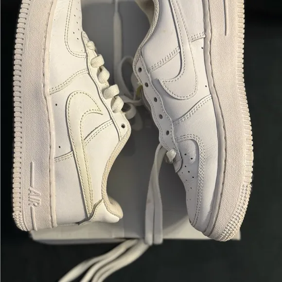Kids White Nike Air Force 1 Shoes