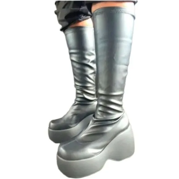 Knee high Stretch Platform boots sz 10