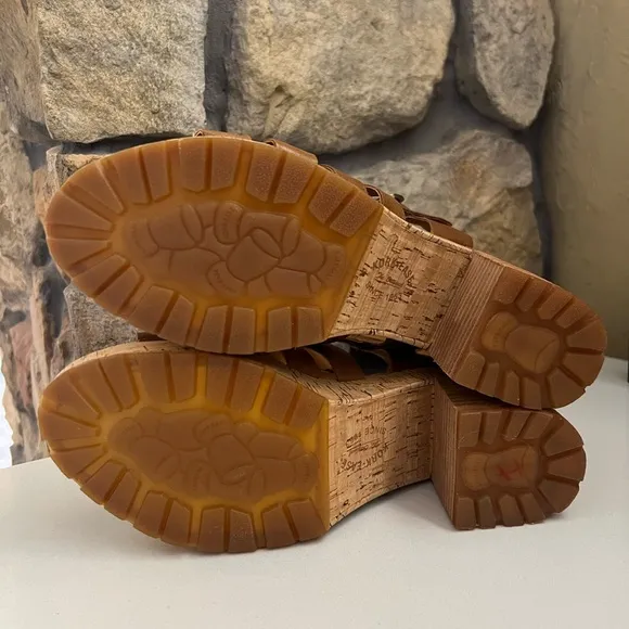 Kork Ease Camille Brown Full Grain Leather Platform Sandals Size 10