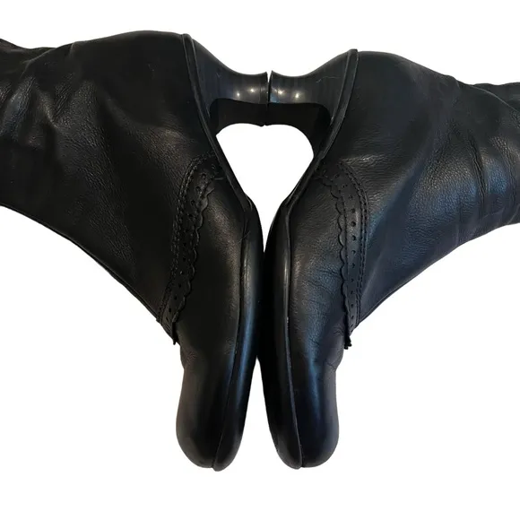 La Canadienne Tahra Waterproof Leather Kitten Heel Tall Boots, Sz 9.5