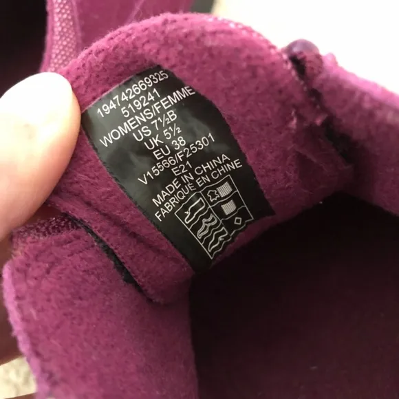 Lands End Women's All Weather Insulated Purple Suede Zip Comfort Shoes Size 7.5B