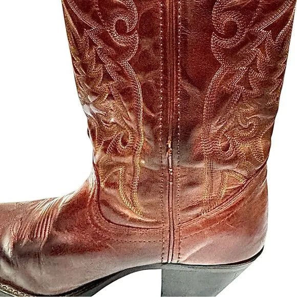Laredo Madison Casual Western Brown Leather Cowboy Snip Toe Boots, Size 7.5 M