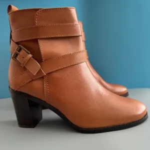 Lauren Ralph Lauren Ankle Boots 8B Camel Brown Genuine Leather Straps Buckle Zip