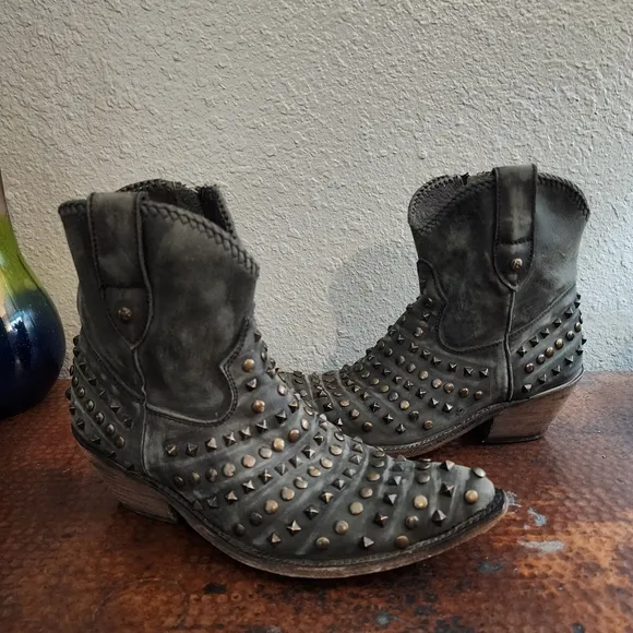 Liberty Black Low Boot with Zipper &amp; Black Studs Moto Biker Cowgirl Grunge