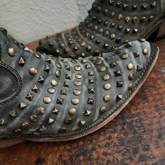 Liberty Black Low Boot with Zipper &amp; Black Studs Moto Biker Cowgirl Grunge