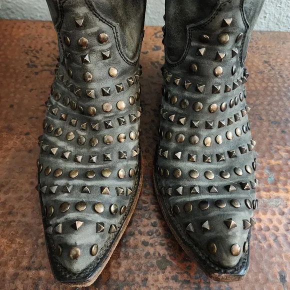 Liberty Black Low Boot with Zipper &amp; Black Studs Moto Biker Cowgirl Grunge