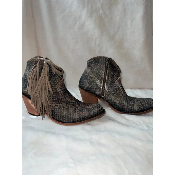 Liberty Black Python Verde Fringe Bootie - Size 9 - Western Boho Ankle‎ Boots