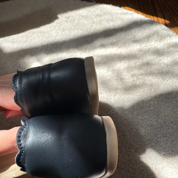 Like new Jacadi Baby girl first ankle boots navy size 20