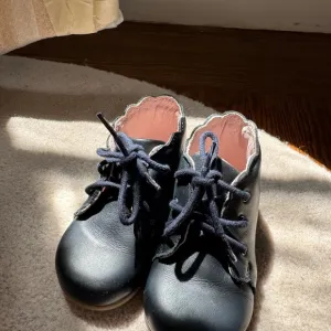 Like new Jacadi Baby girl first ankle boots navy size 20