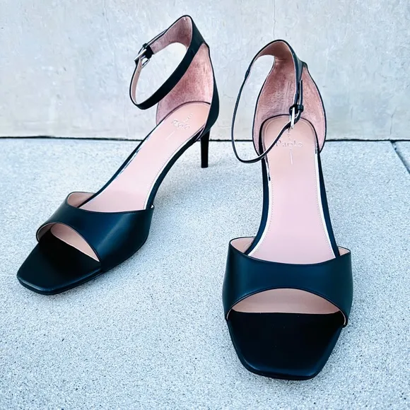 LINEA PAOLO black heels sandals leather Strappy stilettos women’s 13 Nordstrom