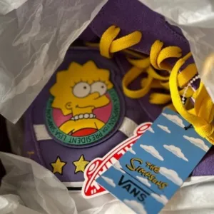 Lisa Simpson Vans Sneakers | Size 8 Women’s New In Box | Vans x The Simpsons ™️