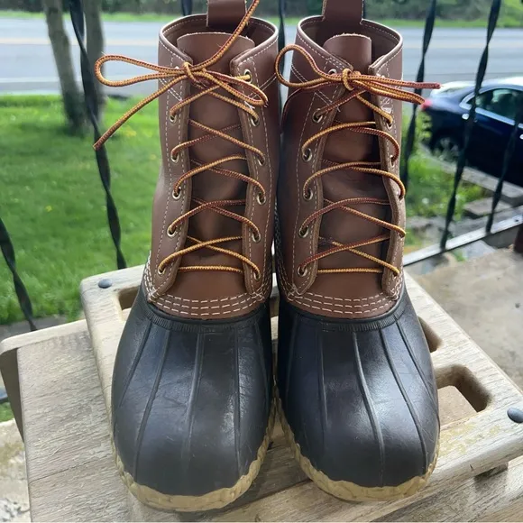 LL Bean Men’s 9M Duck Boots Tan Leather Brown Rubber 6 Eye Maine USA 8 Inch