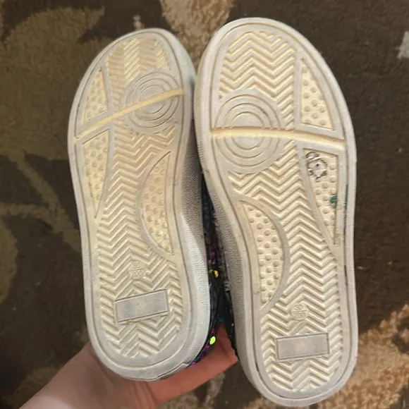Lola &amp; The Boys Flippy Sequin Embellished Sneakers Size 30 (12)