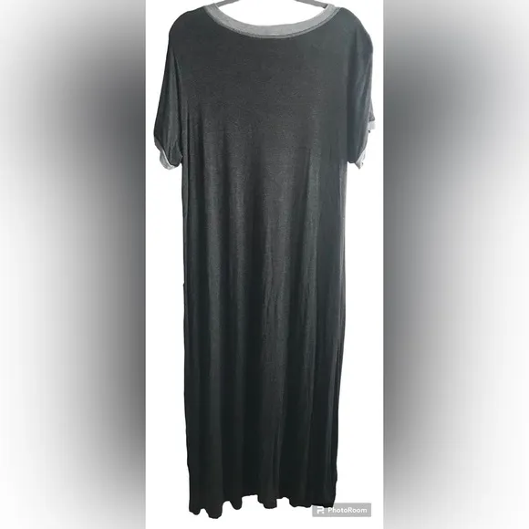 LONG V-NECK SHORT SLEEVE LOUNGEWEAR DRESS