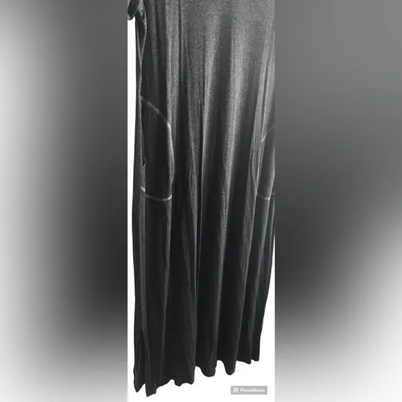 LONG V-NECK SHORT SLEEVE LOUNGEWEAR DRESS
