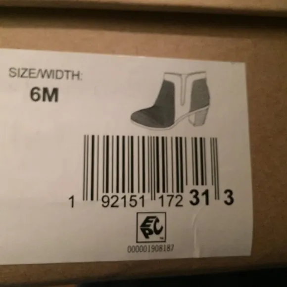 Lucky Brand sz6 Ponic Suede NIB Titanium Grey Zip Up Western Ankle Booties Boots