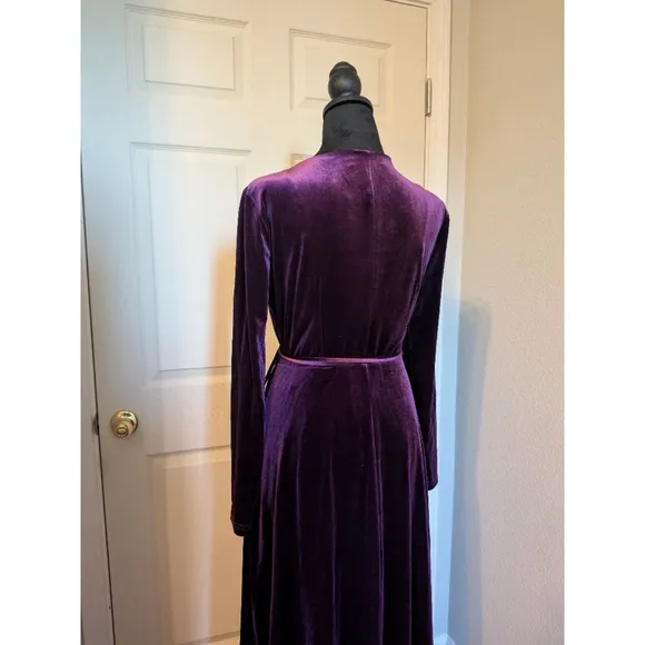 Lulu's Aubergine Velvet Textured Long Sleeve Maxi Wrap Dress (Small/Medium)