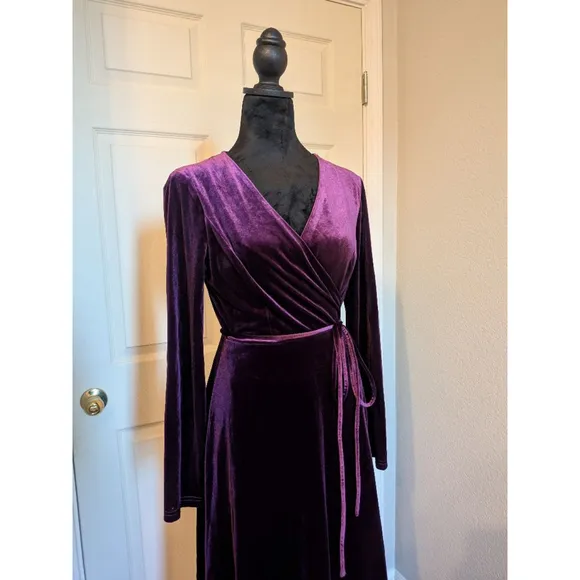 Lulu's Aubergine Velvet Textured Long Sleeve Maxi Wrap Dress (Small/Medium)