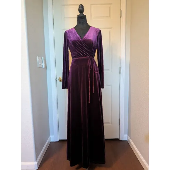 Lulu's Aubergine Velvet Textured Long Sleeve Maxi Wrap Dress (Small/Medium)