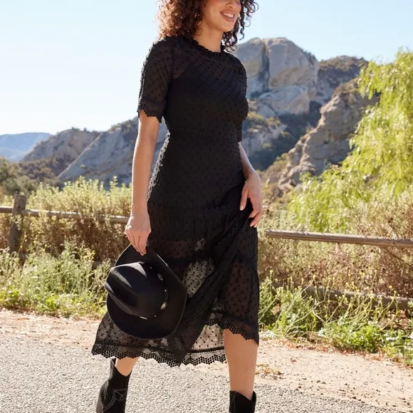 Lulu's Black Midi Dress