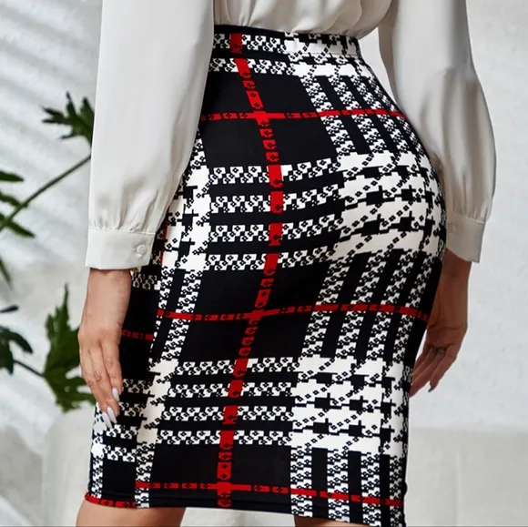 Mad About Plaid Bodycon Skirt