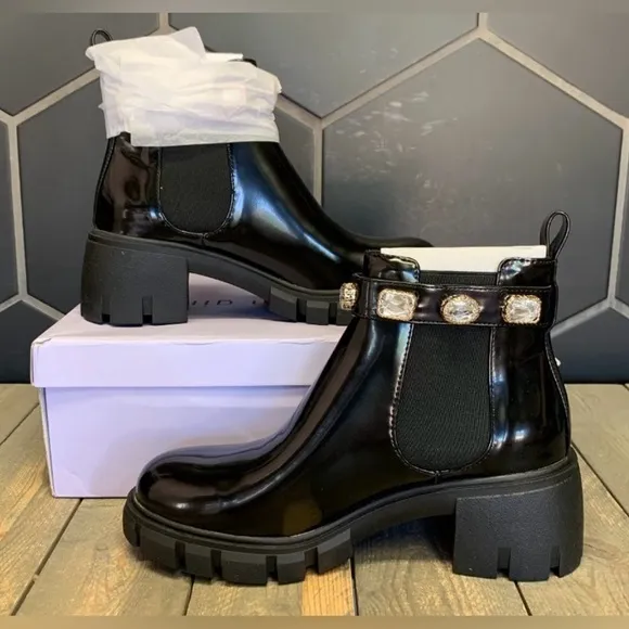 Madden Girl Women's Black Patent Amulet Ankle Boot | Beautiful Gems | 6.5