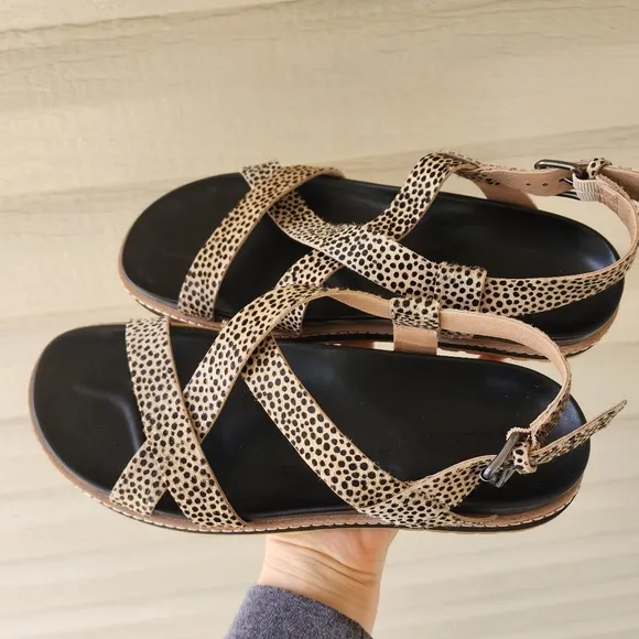 Madewell The Aubrey sandals in spotted calf hair size 8