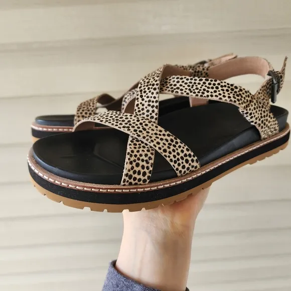 Madewell The Aubrey sandals in spotted calf hair size 8