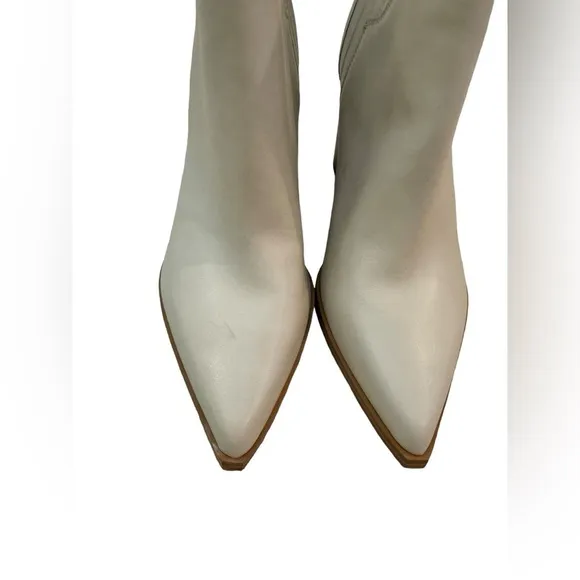 Marc Fisher Mloshay Leather Ankle Pull On Western Booties Ivory/Bone Color SZ 10