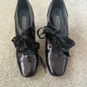 Marc Jacobs Purple Ankle Boots with Lace-Up Design