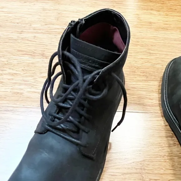 Mark Nason Los Angeles black leather lace-up side zipper boots. Size Men's 10.5
