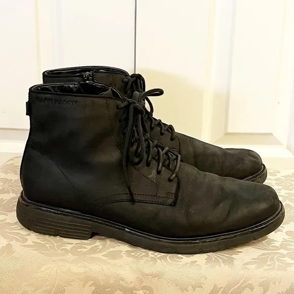 Mark Nason Los Angeles black leather lace-up side zipper boots. Size Men's 10.5