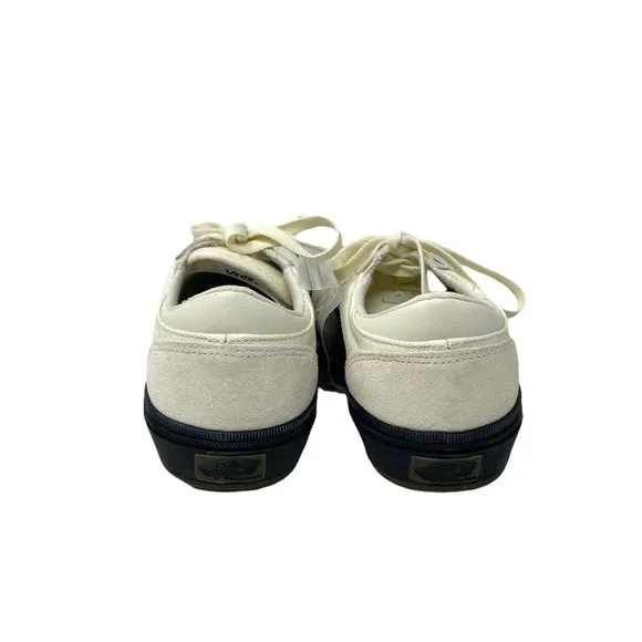 💖MEGA SALE💖VANS Gilbert Crocket Low Top White Women’s Suede    VN0A5JIF86H