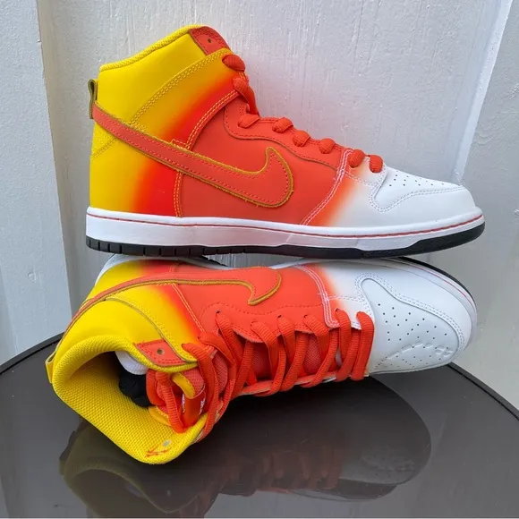 Men Nike SB Dunk High Pro Skate Shoes Sweet Tooth FN5107-700 Size 9.5