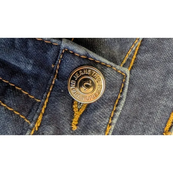 Men Slim Straight True Religion Jeans - Medium Wash - Size 31