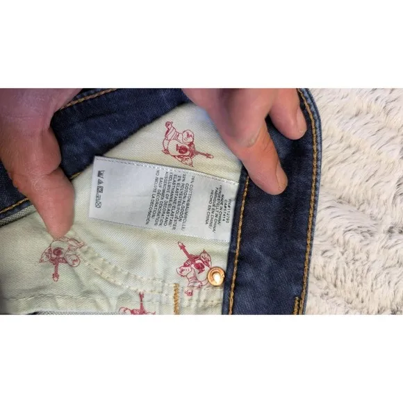 Men Slim Straight True Religion Jeans - Medium Wash - Size 31