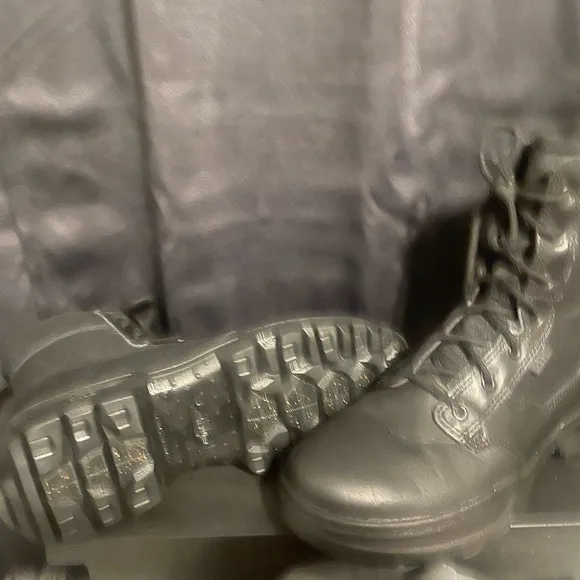 Men's Black Tactical Boots 5.11 sz9