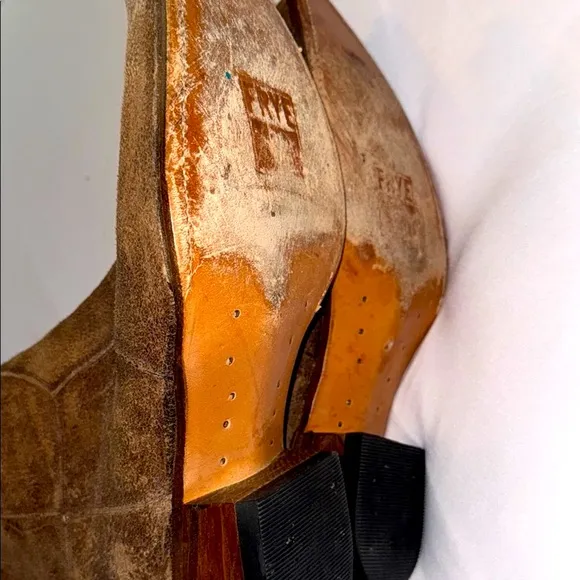 Men’s Cowboy Boots with Pointed Toe, Size 13