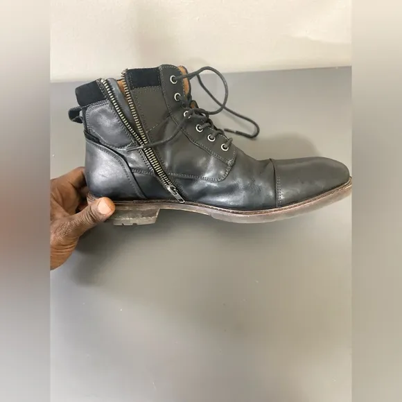 Mens Florsheim Boots,Lodge Cap Toe Lace-Up Boot Black Size 12.excellent Conditio