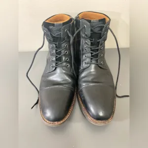 Mens Florsheim Boots,Lodge Cap Toe Lace-Up Boot Black Size 12.excellent Conditio