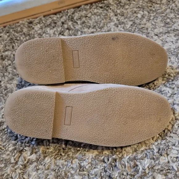 Mens Kenneth Cole Suede Sand Chukkas size 7