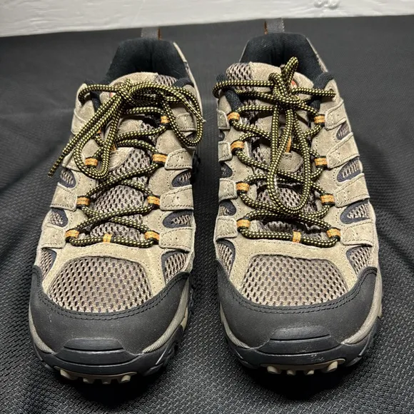 mens merrell sz 11 Moab 3 hiking shoes new