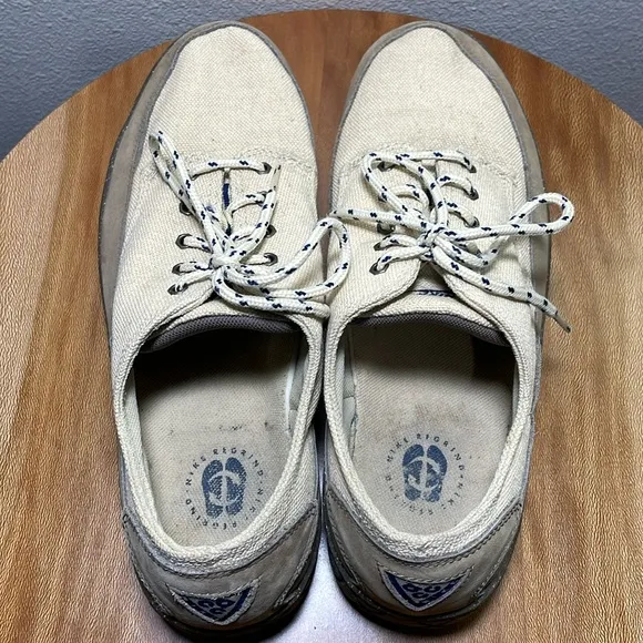 MENS Nike ACG Zion Low Hiking Shoes Sneakers Beige Canvas Vintage Size 12 RARE!