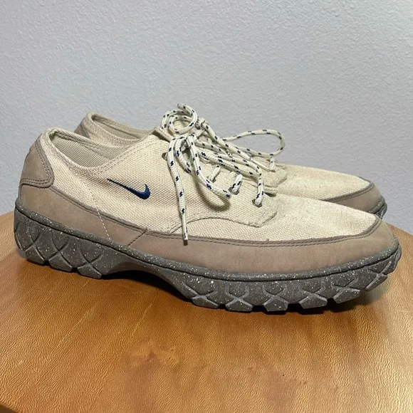 MENS Nike ACG Zion Low Hiking Shoes Sneakers Beige Canvas Vintage Size 12 RARE!