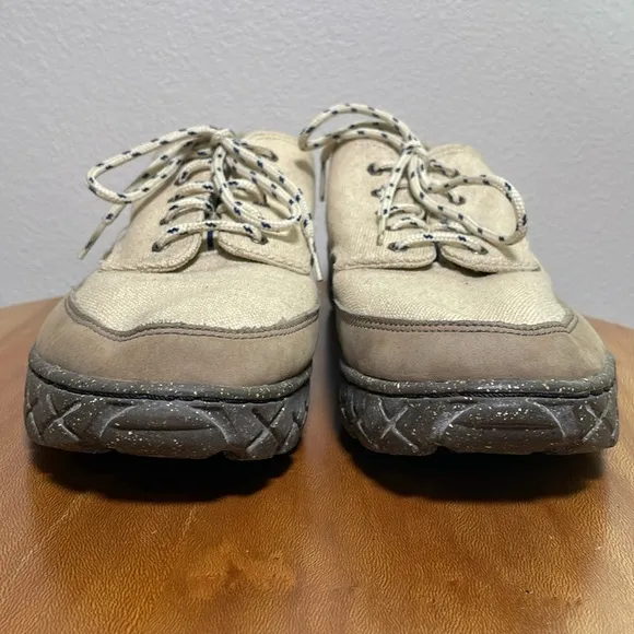 MENS Nike ACG Zion Low Hiking Shoes Sneakers Beige Canvas Vintage Size 12 RARE!