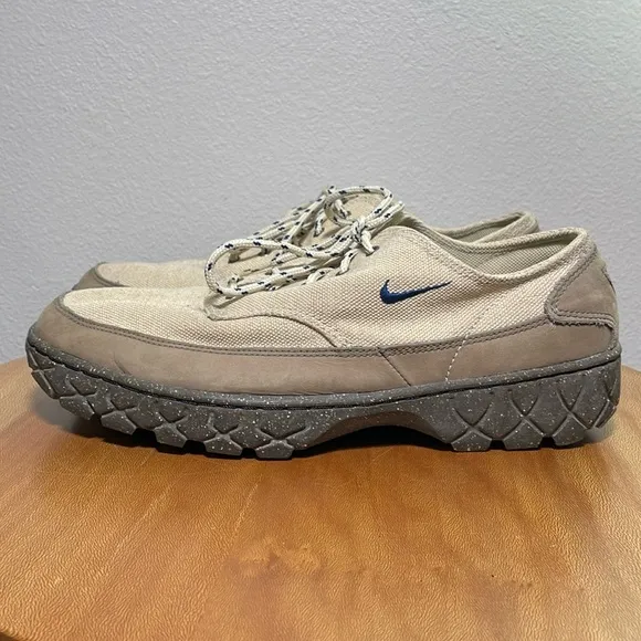 MENS Nike ACG Zion Low Hiking Shoes Sneakers Beige Canvas Vintage Size 12 RARE!