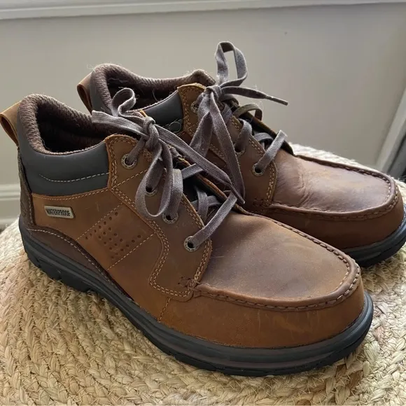 Men’s Skechers Boots Shoe  Chukka Leather Waterproof Boots Sz 8 no box