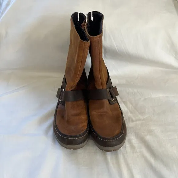 Merrell Emery Rust Distressed Leather Pull On Ankle Boot Rubber Sole | Size 9