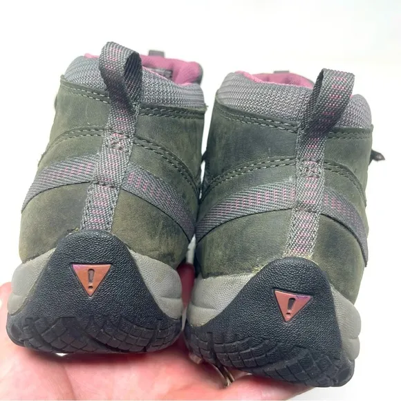 Merrell Mid-Rise Leather Hiking Boots – Gray &amp; Pink – Size 6.5 / EU 37